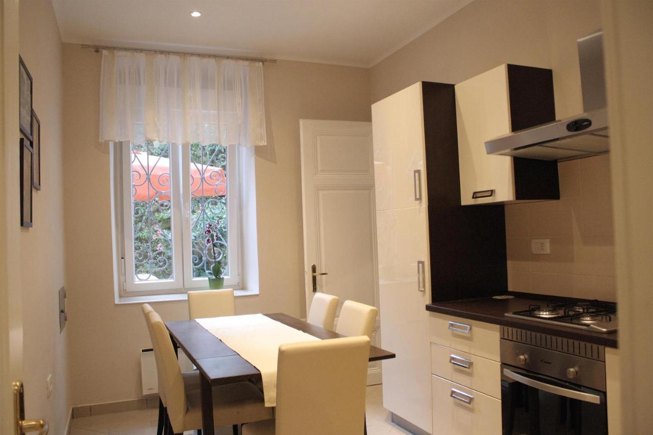 Apartments Rezine 로브란 외부 사진